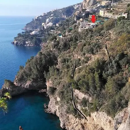 Sea Breeze House *
